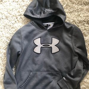 Boys size medium UA hoodie gray and silver